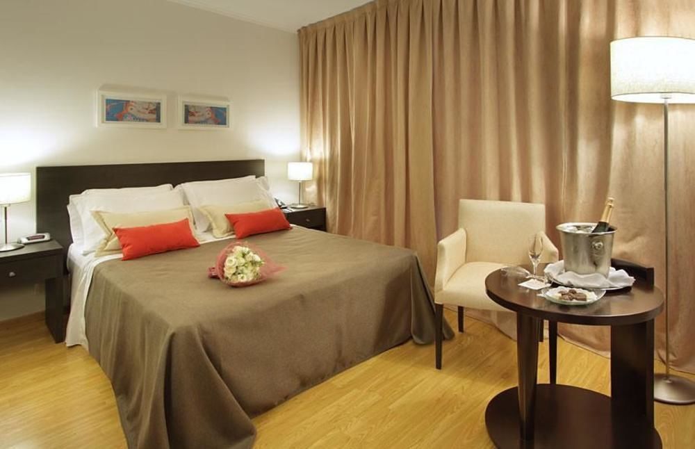 El Conquistador Hotel Buenos Aires Værelse billede